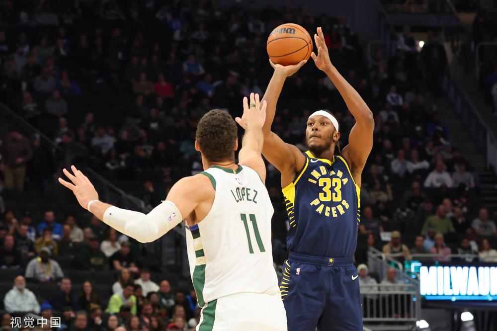 球员们对他 球员们对他