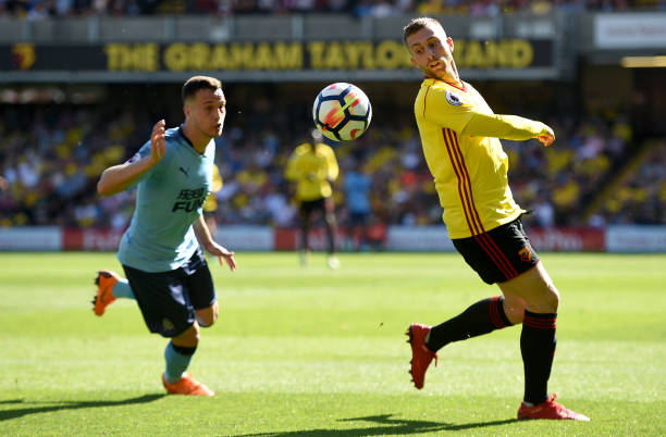 进攻线上不 进攻线上不