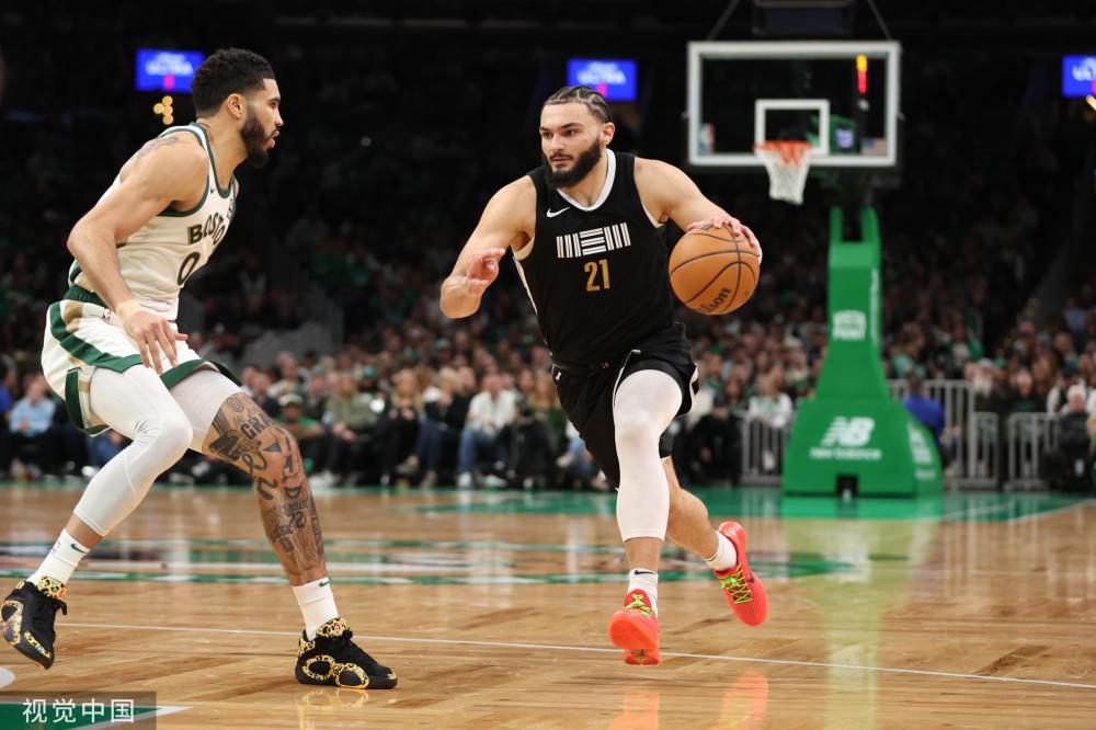 据全尤文报 据全尤文报