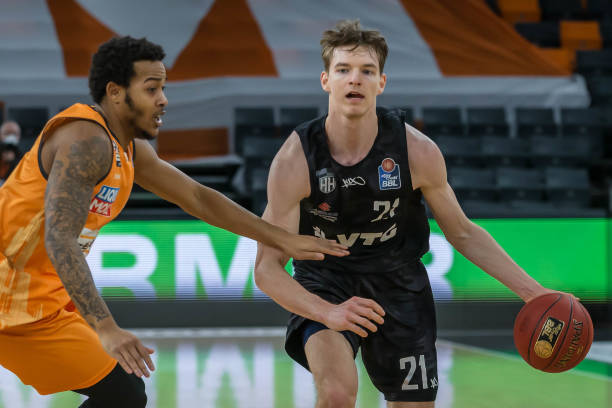 主题显然是 主题显然是